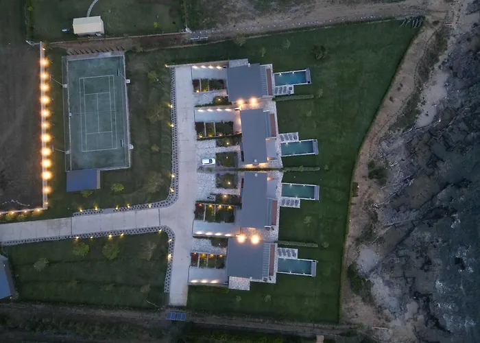 Real Life Homes Luxurious Seafront Villas Each With Their Own Private Pools